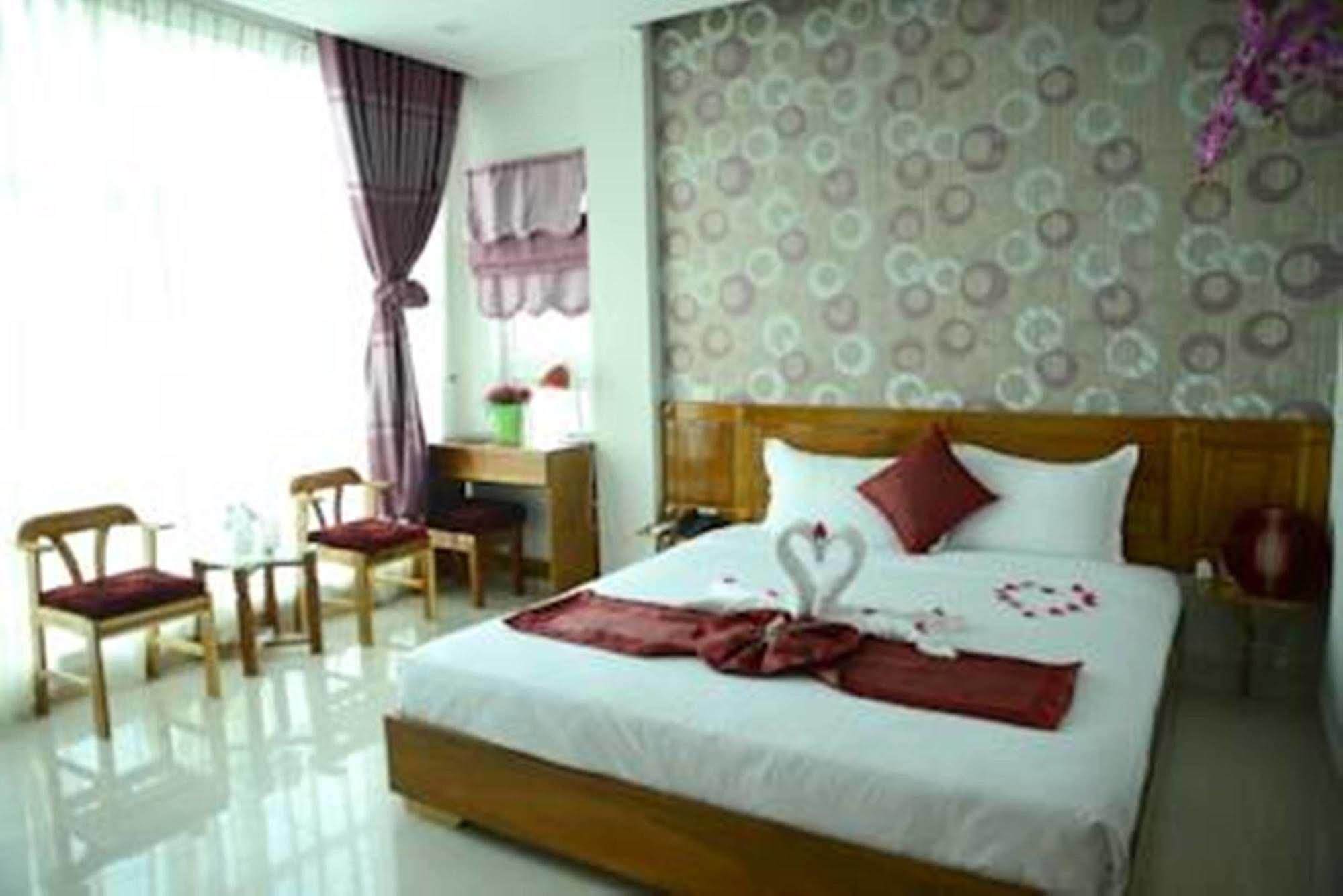 Red Diamond Hotel Da Nang Zewnętrze zdjęcie
