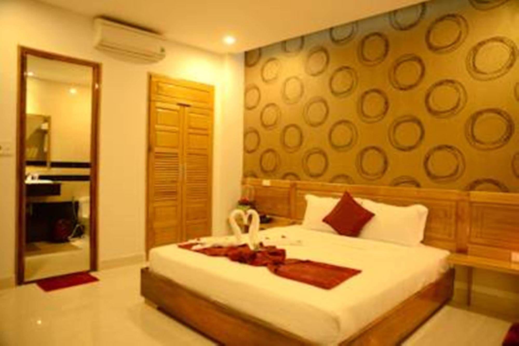 Red Diamond Hotel Da Nang Zewnętrze zdjęcie