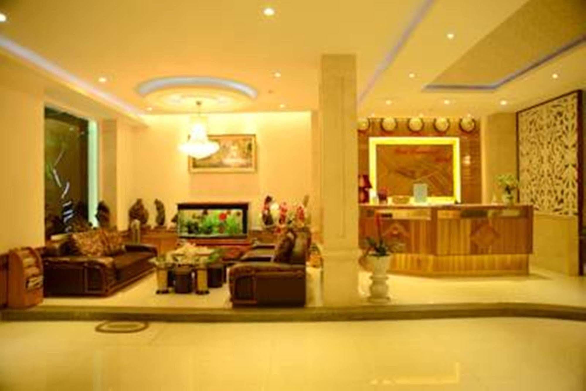 Red Diamond Hotel Da Nang Zewnętrze zdjęcie