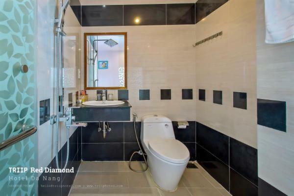 Red Diamond Hotel Da Nang Zewnętrze zdjęcie